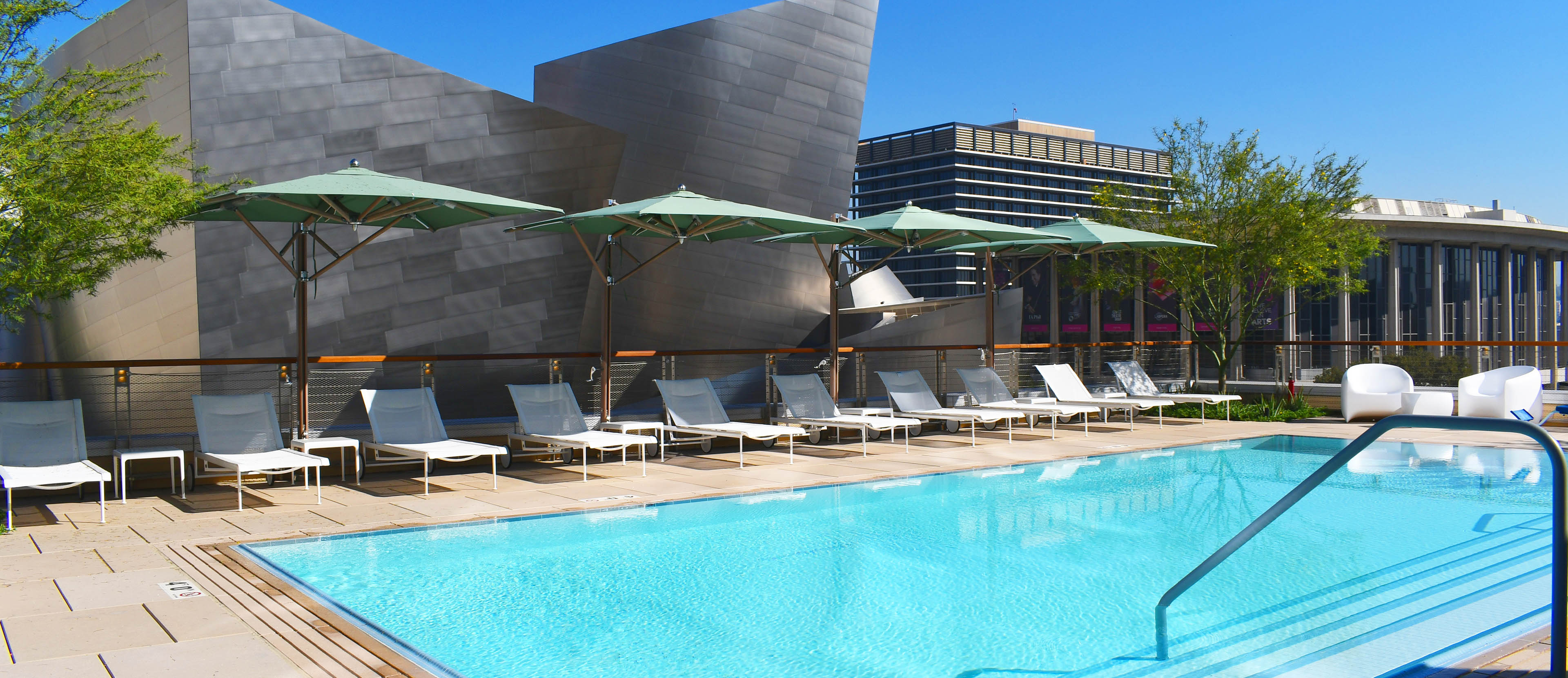 Poolside with Lounge Area Large