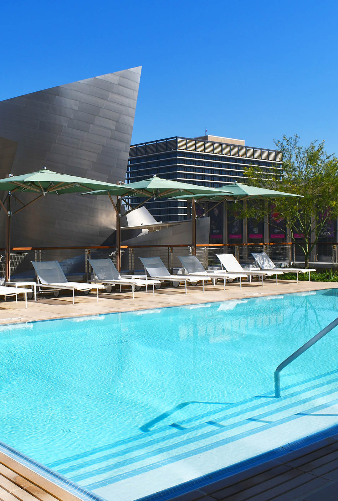 Poolside with Lounge Area Small