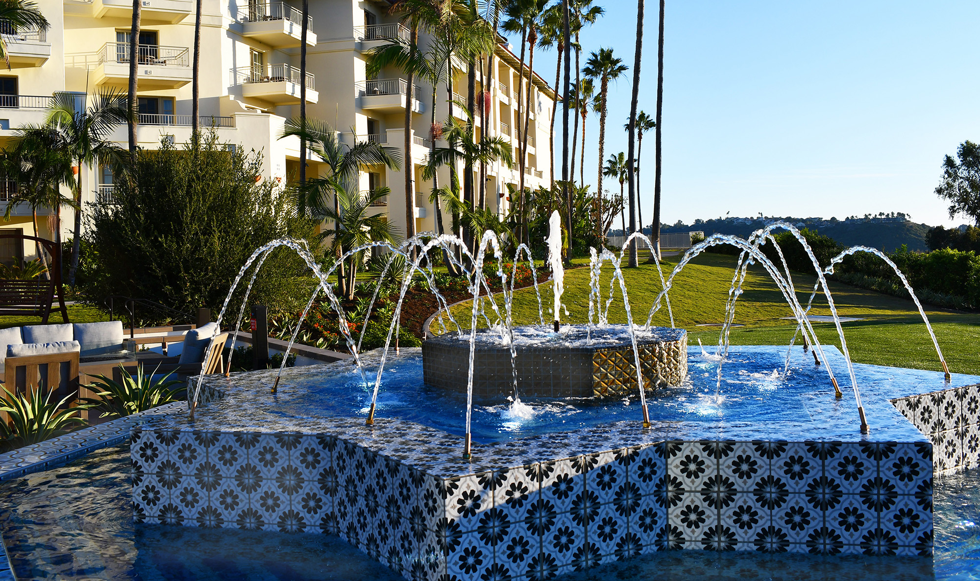 Hospitaltiy and Resort AVIARA